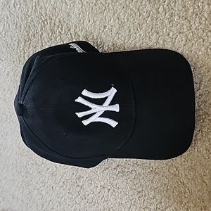 NY Yankees baseball cap